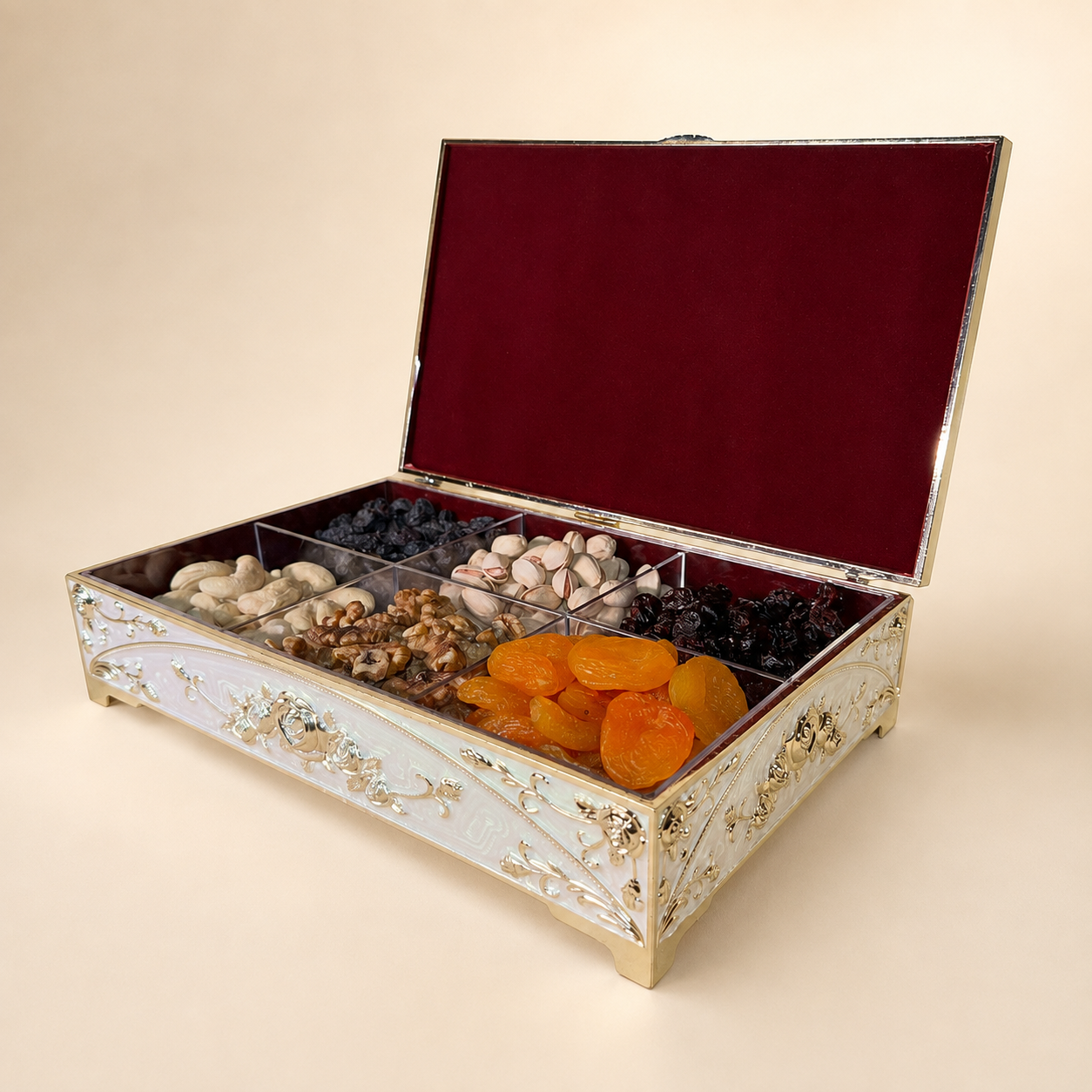 Rakhi Grandeur
