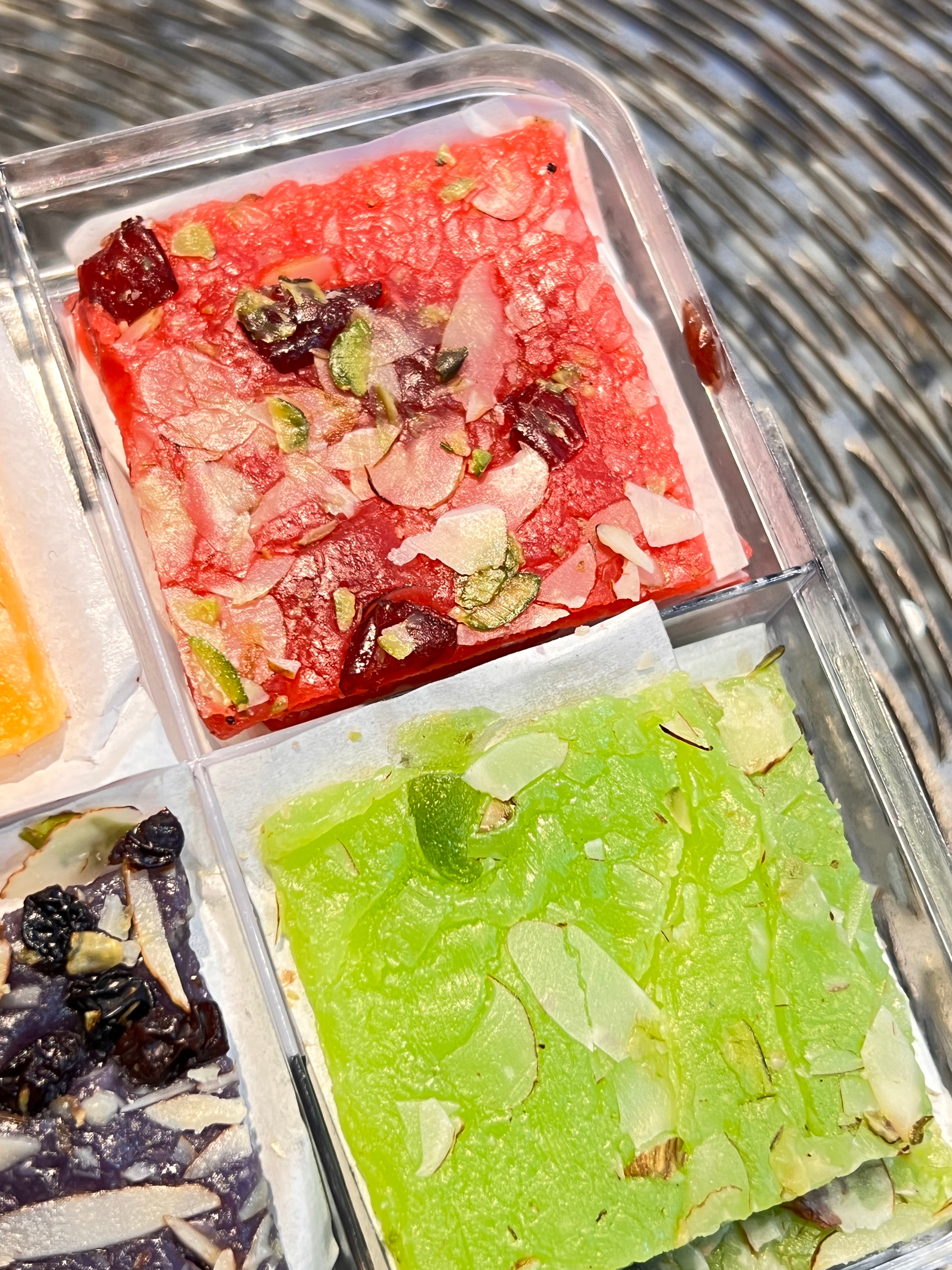 Assorted Jelly Ice Halva - (Kiwi, Cranberry, Blackberry, Orange) -250g