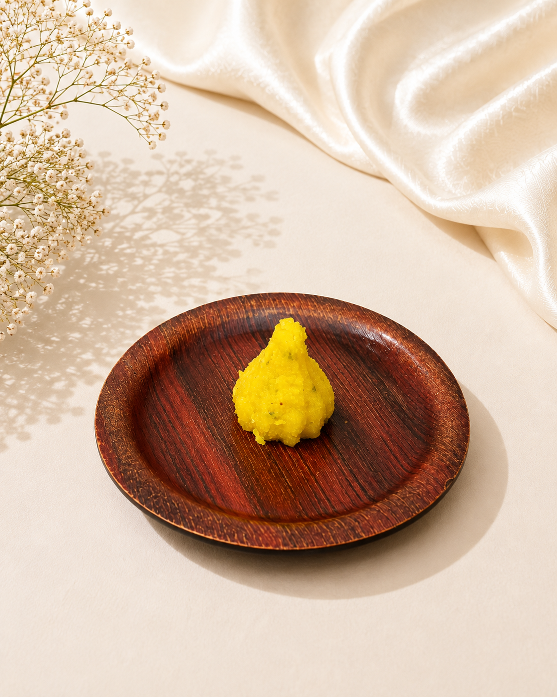 Kesar Khoprapak Modak by MM Mithaiwala