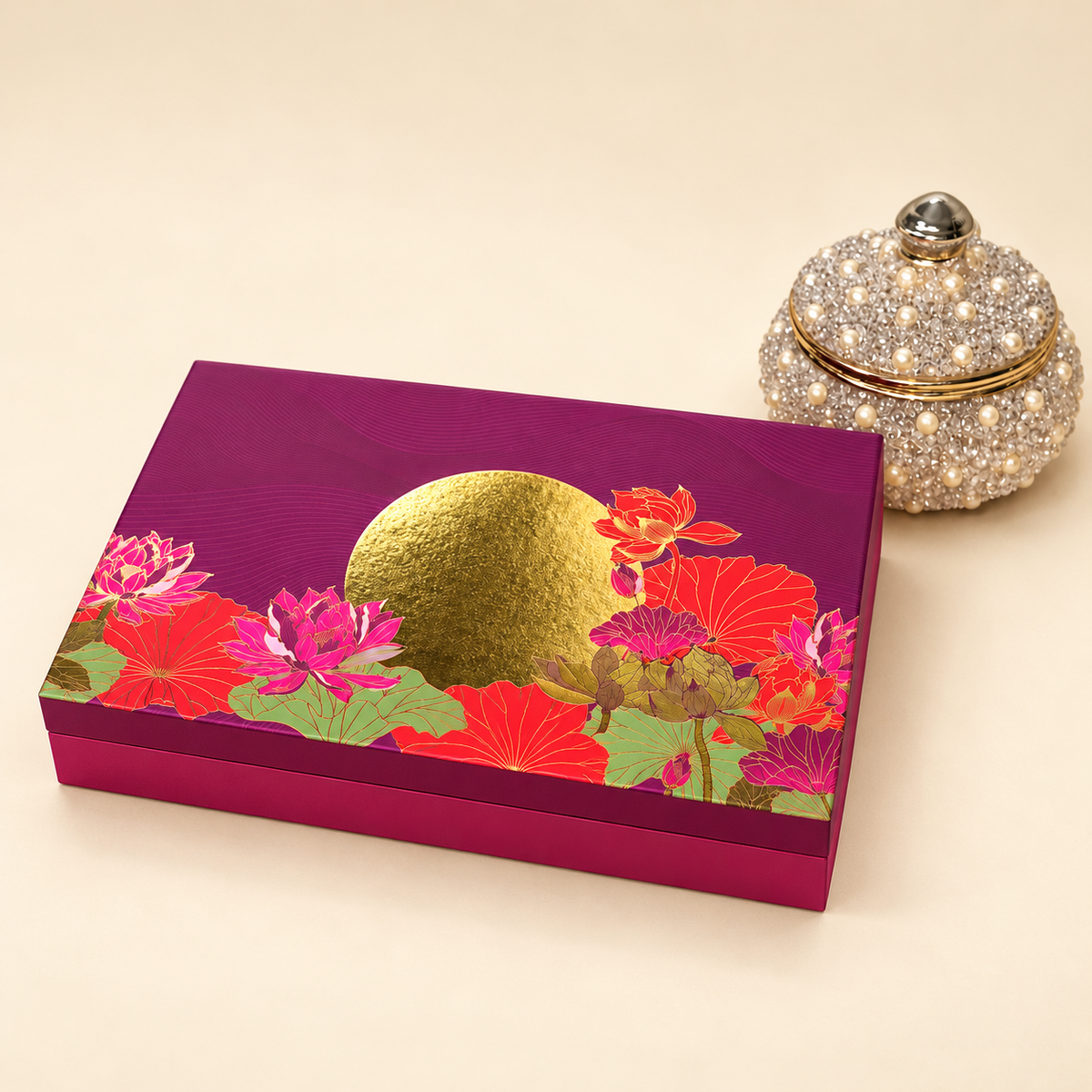 Sunehri Box